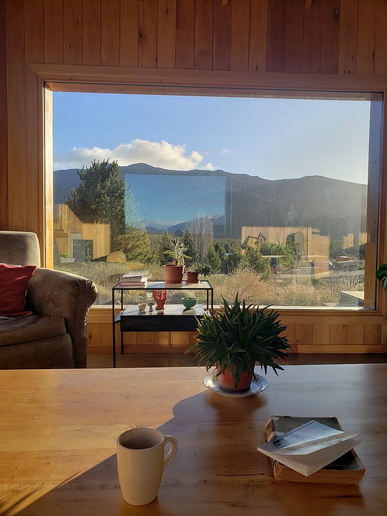 CASA EN BARRIO CERRADO CON GRAN VISTA