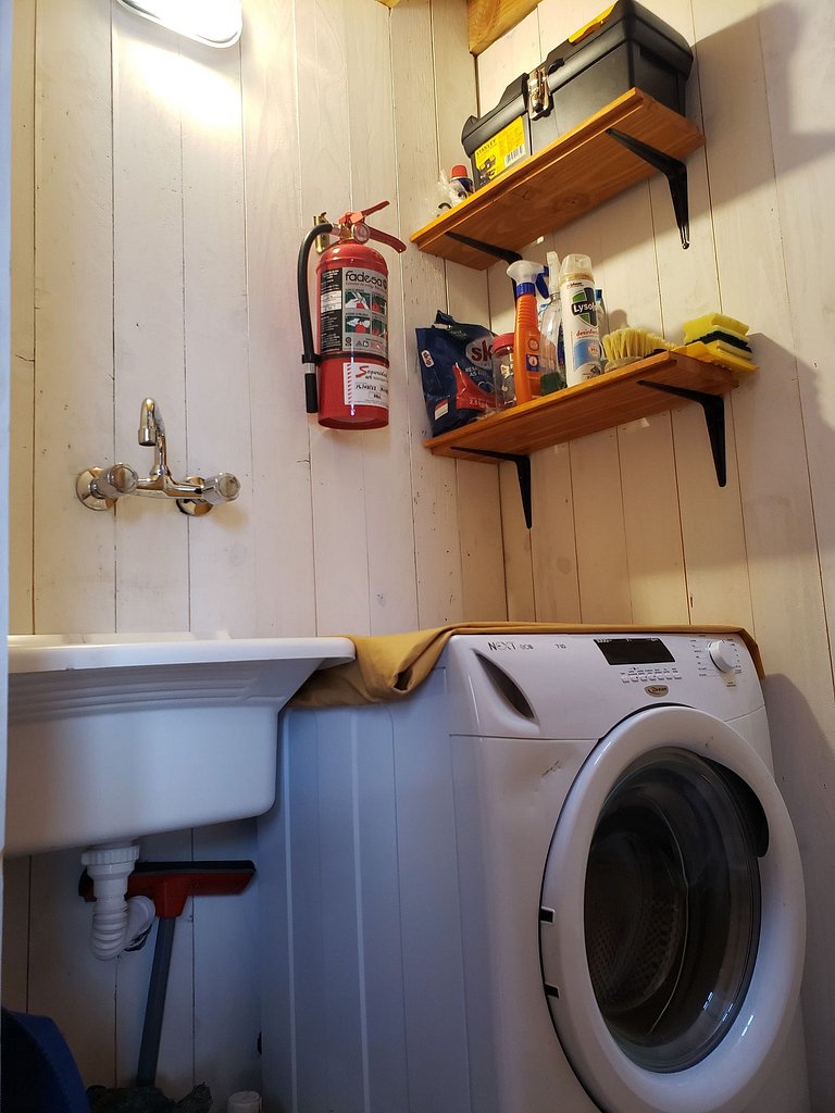 CASA EN BARRIO CERRADO CON GRAN VISTA