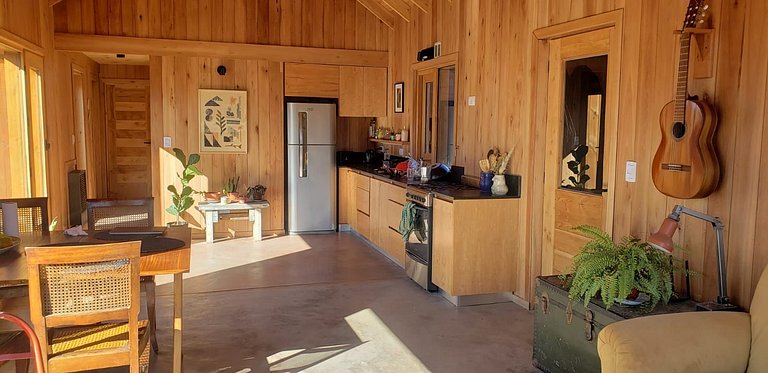 CASA EN BARRIO CERRADO CON GRAN VISTA