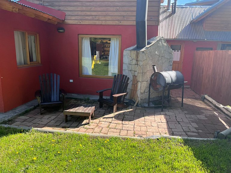 Encantadora cabaña en barrio residencial