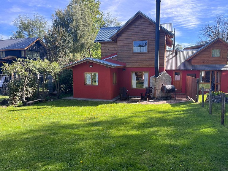 Encantadora cabaña en barrio residencial