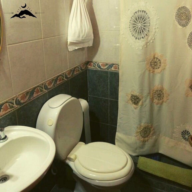 Cabaña con amplio jardín a 10min del centro
