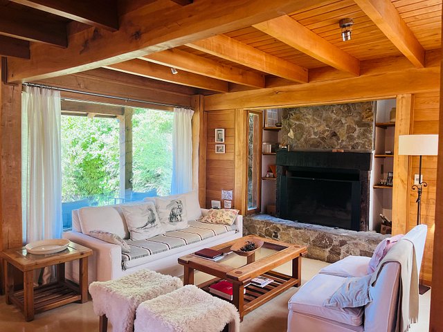 Casa Hermosa casa a pocos minutos del centro en Altos del Sol, San Martín de los Andes