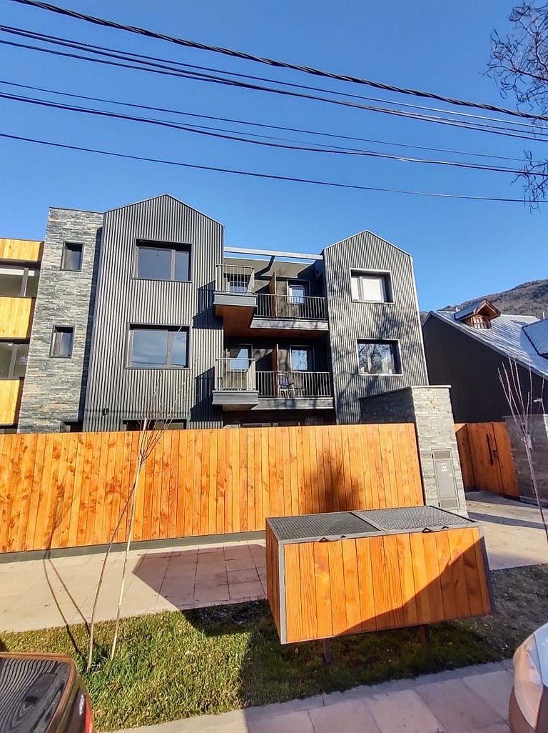 Alquiler moderno departamento centro san martin de los andes