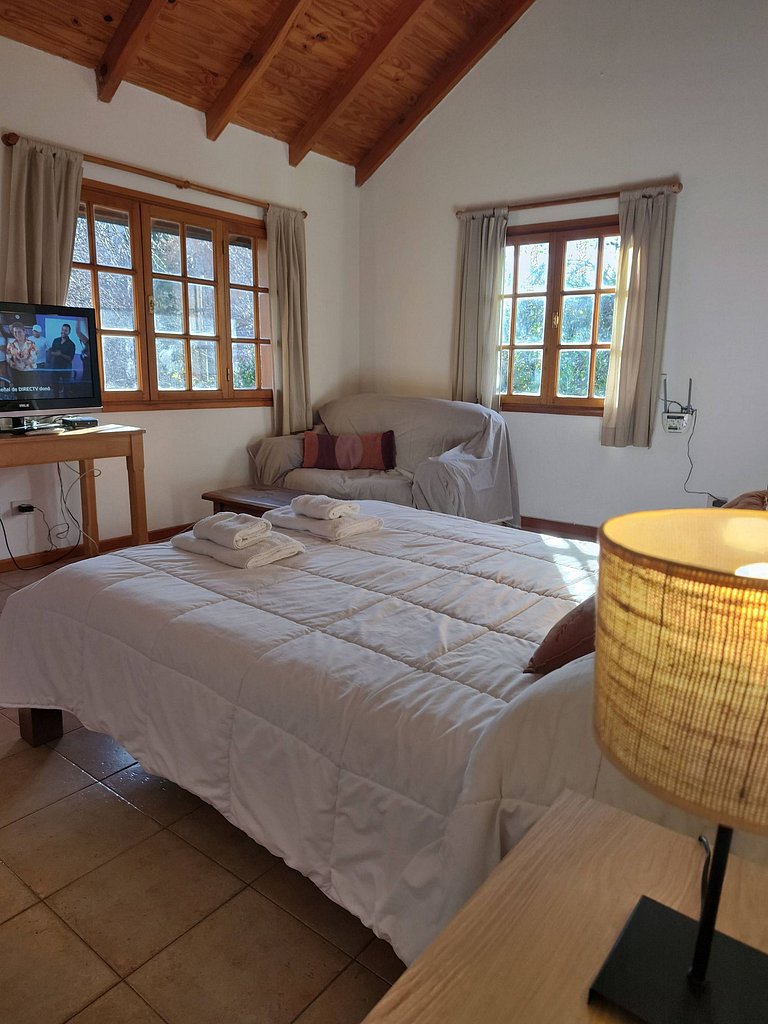 Acogedora cabaña con parrilla - AlquilaMiCasa