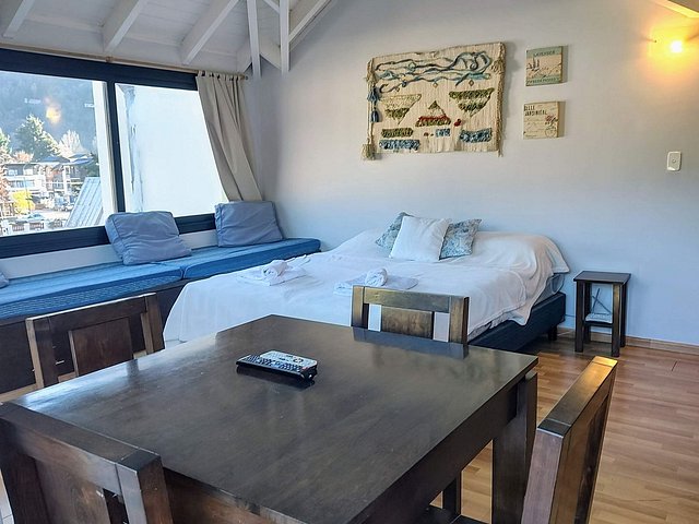 Departamento Monoambiente amplio con terraza en Centro, San Martín de los Andes