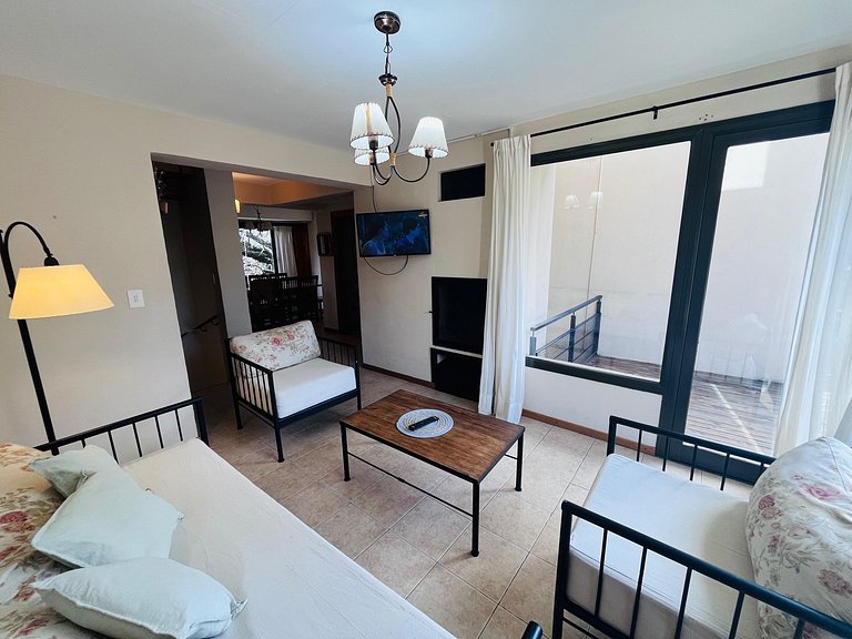 Comodo triplex en el centro