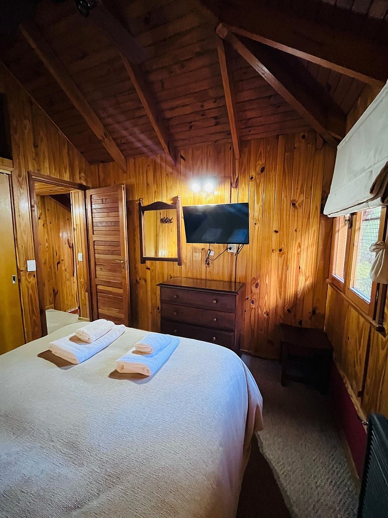 Comoda cabaña rodeada de bosque