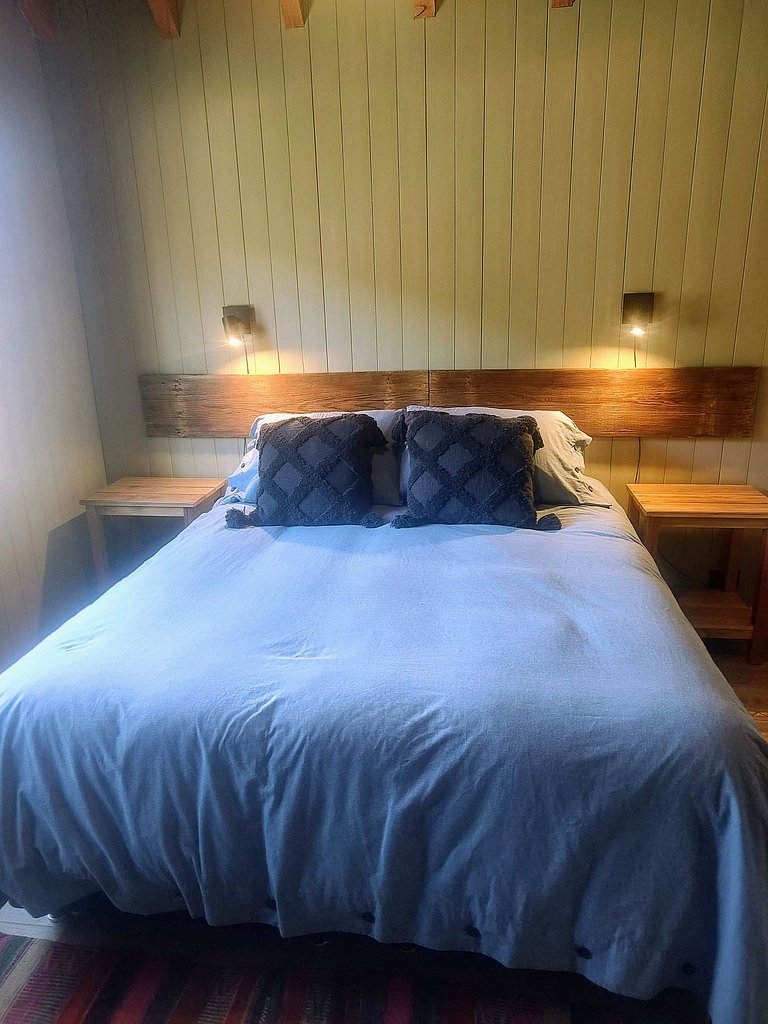 Casa amplia y moderna vista panorámica al C. Lolog