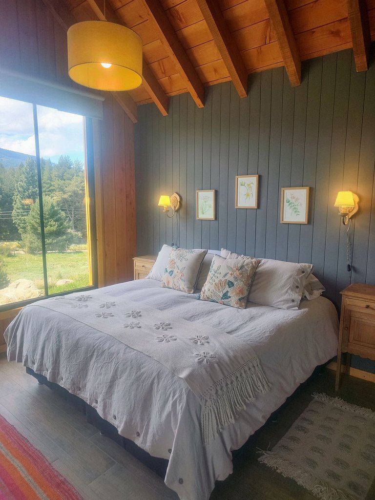 Casa amplia y moderna vista panorámica al C. Lolog