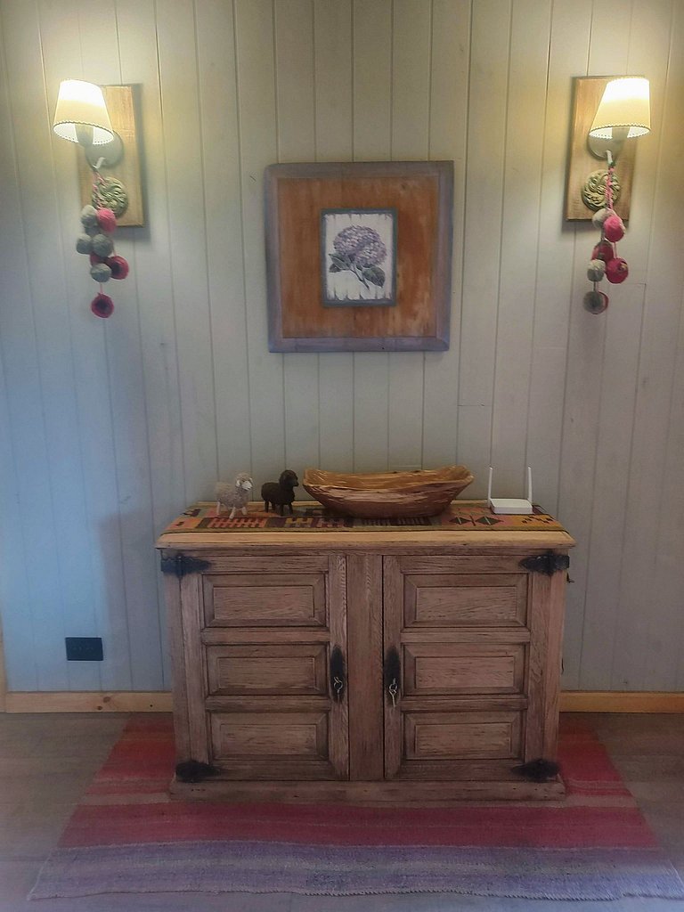 Casa amplia y moderna vista panorámica al C. Lolog