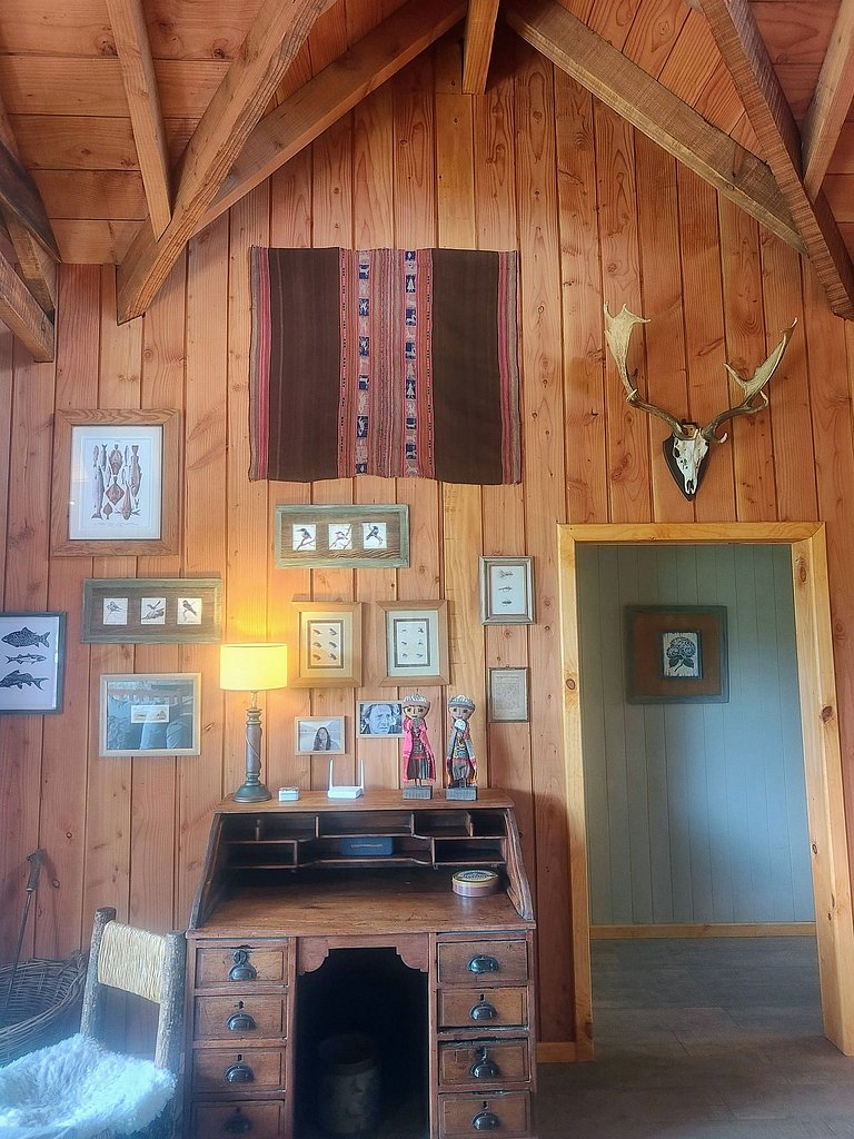 Casa amplia y moderna vista panorámica al C. Lolog