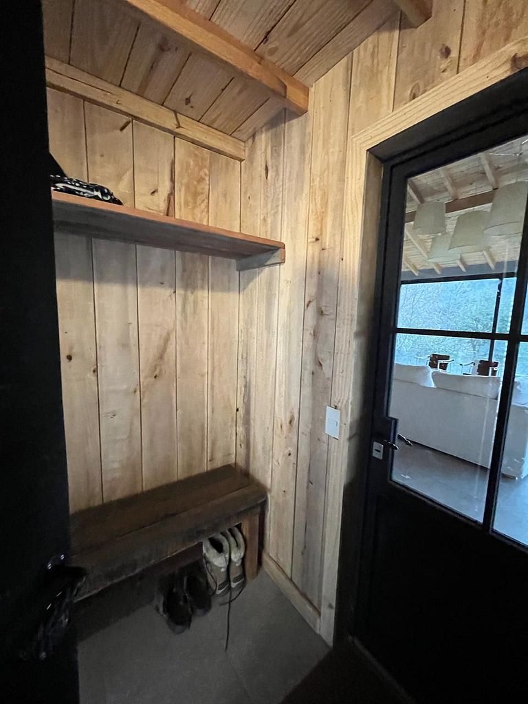 Amplia casa para 8 con vista a las montañas