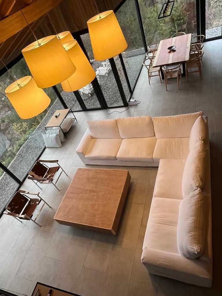 Amplia casa para 8 con vista a las montañas