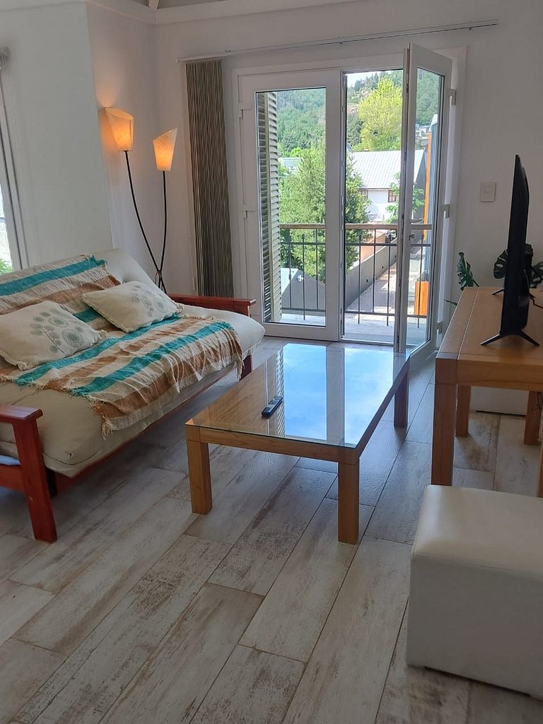 Depto Moderno con vista a C. Curruhuinca + parking