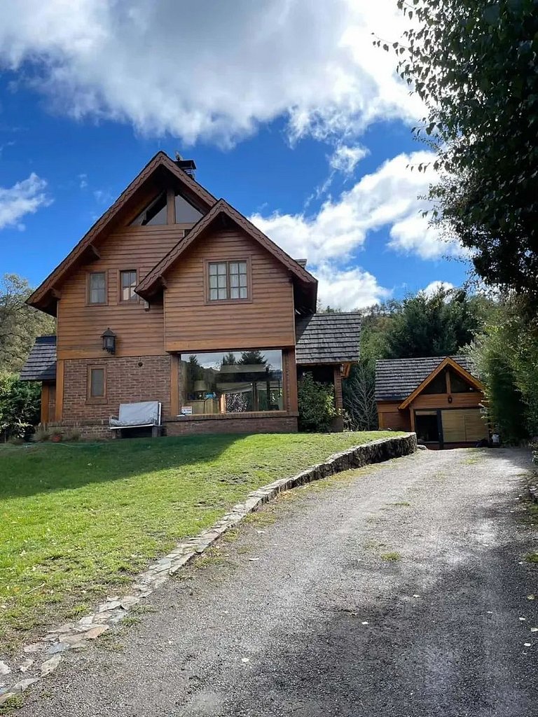 Alquiler cabaña en San Martín de los Andes con jardín