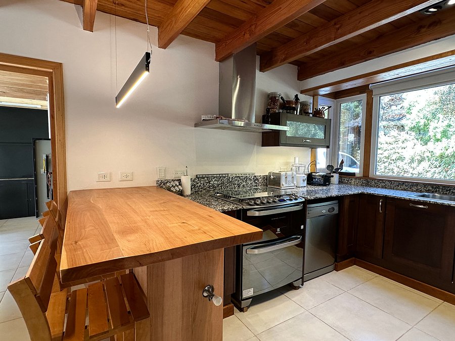 Casa Casa con 4 dormitorios hogar a leña y jardín con parrilla en San Martín de los Andes, foto 24