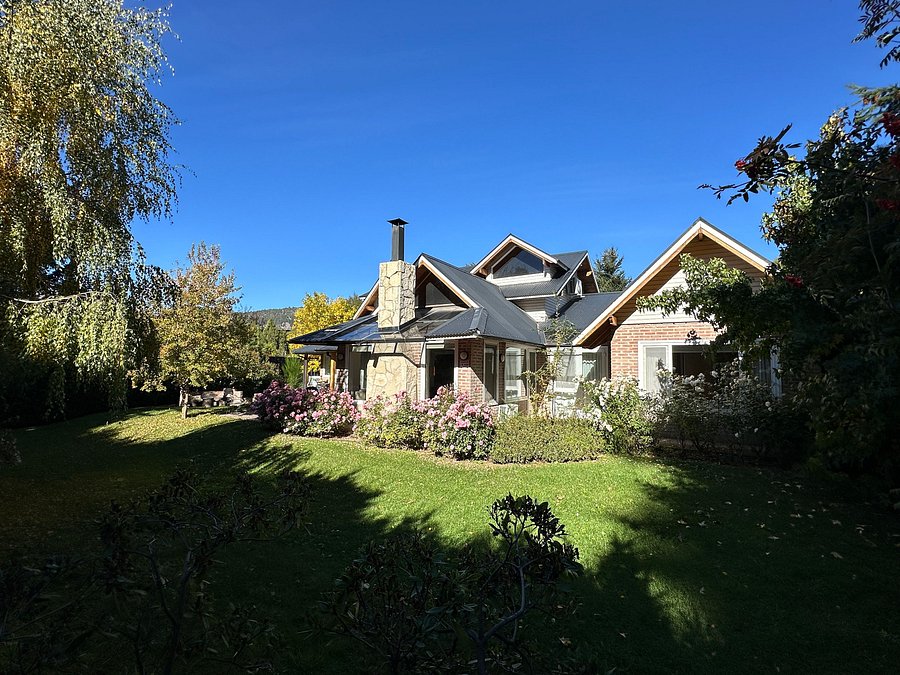 Casa Casa con 4 dormitorios hogar a leña y jardín con parrilla en San Martín de los Andes, foto 15