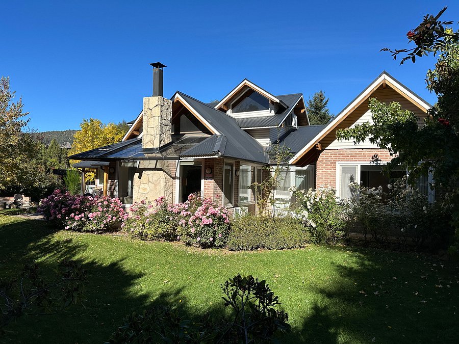 Casa Casa con 4 dormitorios hogar a leña y jardín con parrilla en San Martín de los Andes, foto 17